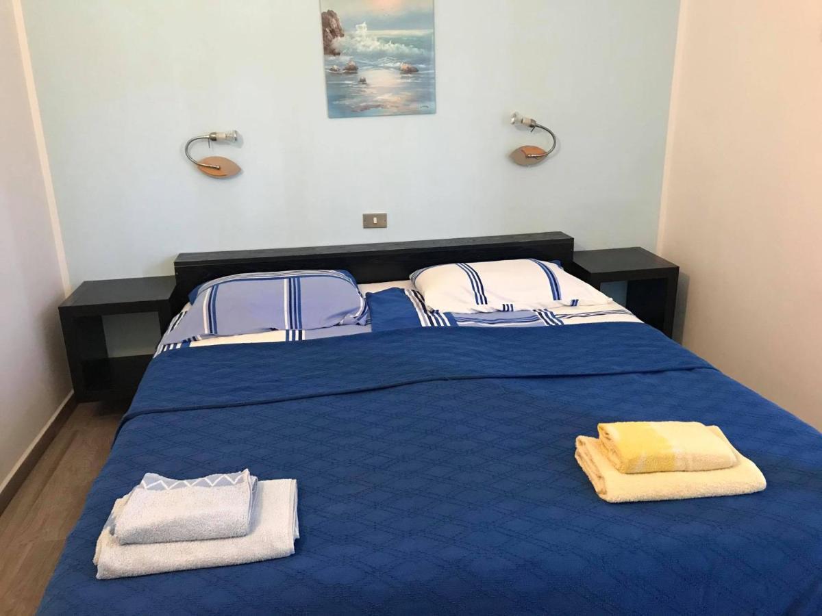 Draga Rooms Njivice Exteriör bild